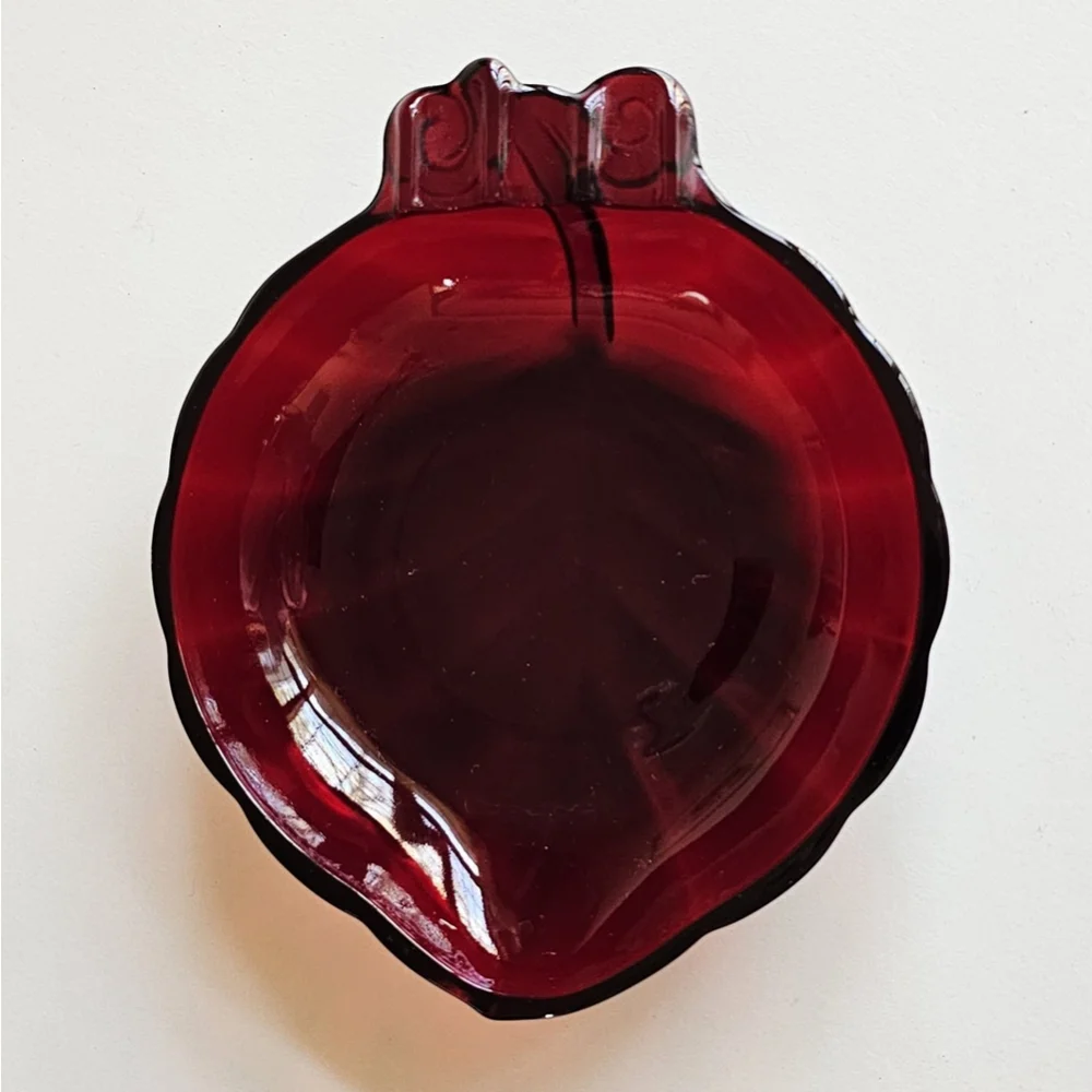 1940's Anchor Hocking Royal Ruby Red Grape Leaf Ashtray Model Vintage